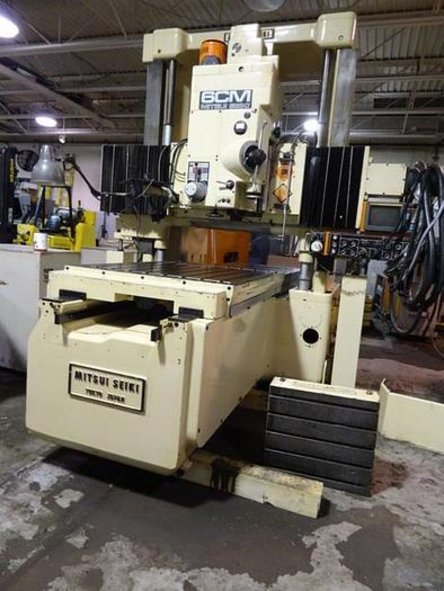 MITSUI SEIKI MODEL 6CM BRIDGE TYPE VERTICAL CNC JIG BORER, LOTS OF TOOLING - Image 2 of 16