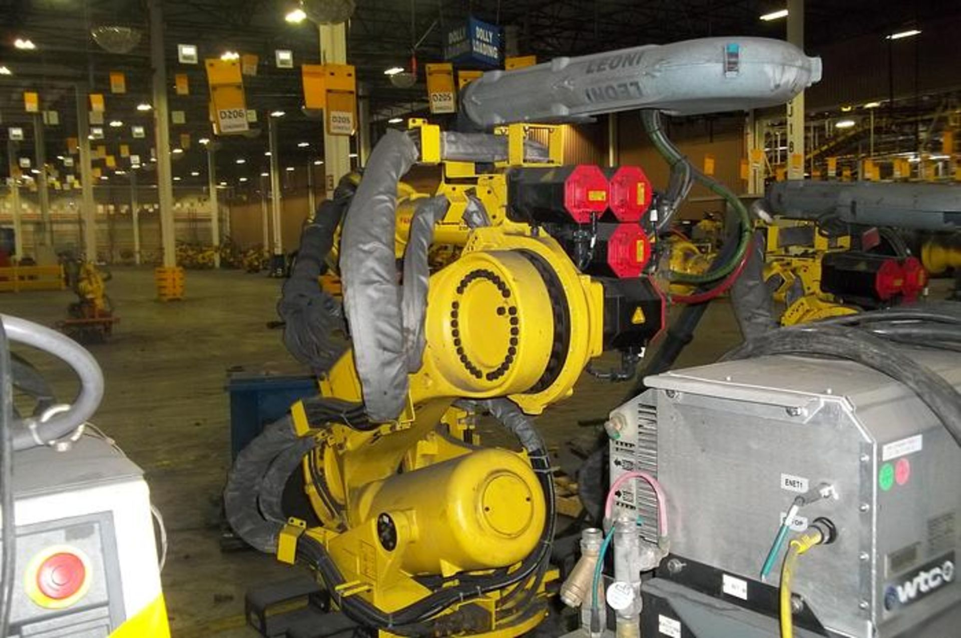 FANUC ROBOT R2000iB/210F ROBOTS WITH R30iA CONTROLS - Image 9 of 12