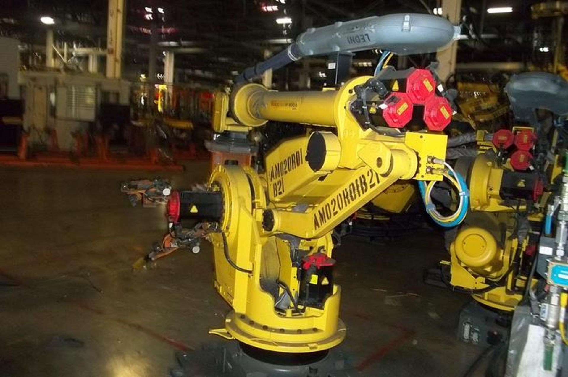 FANUC ROBOT M900iA/260L ROBOTS WITH R30IA CONTROLLERS - Image 2 of 10