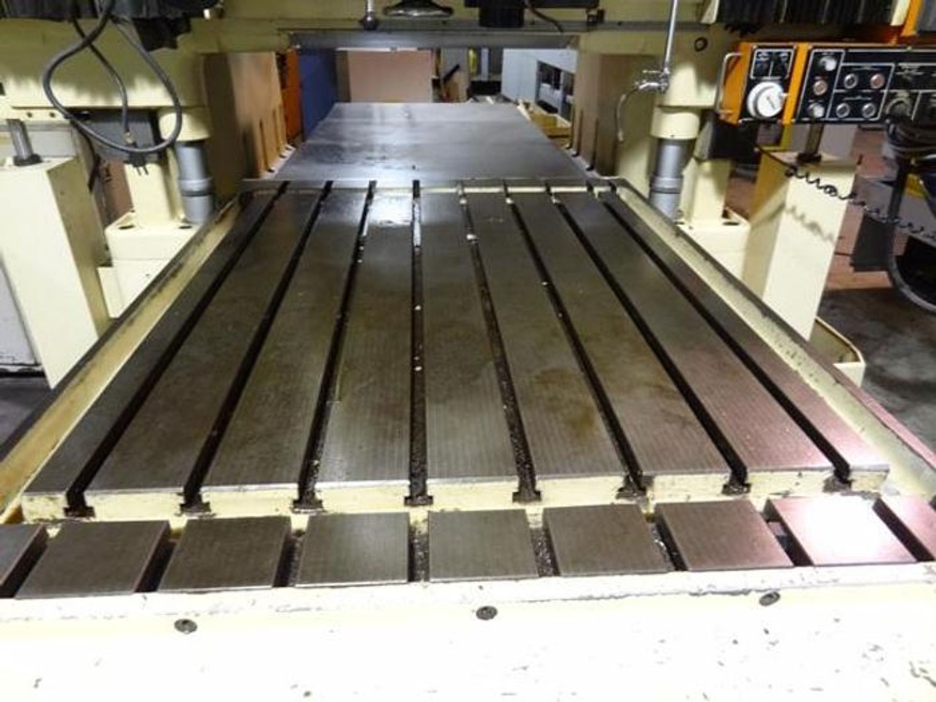 MITSUI SEIKI MODEL 6CM BRIDGE TYPE VERTICAL CNC JIG BORER, LOTS OF TOOLING - Image 15 of 16