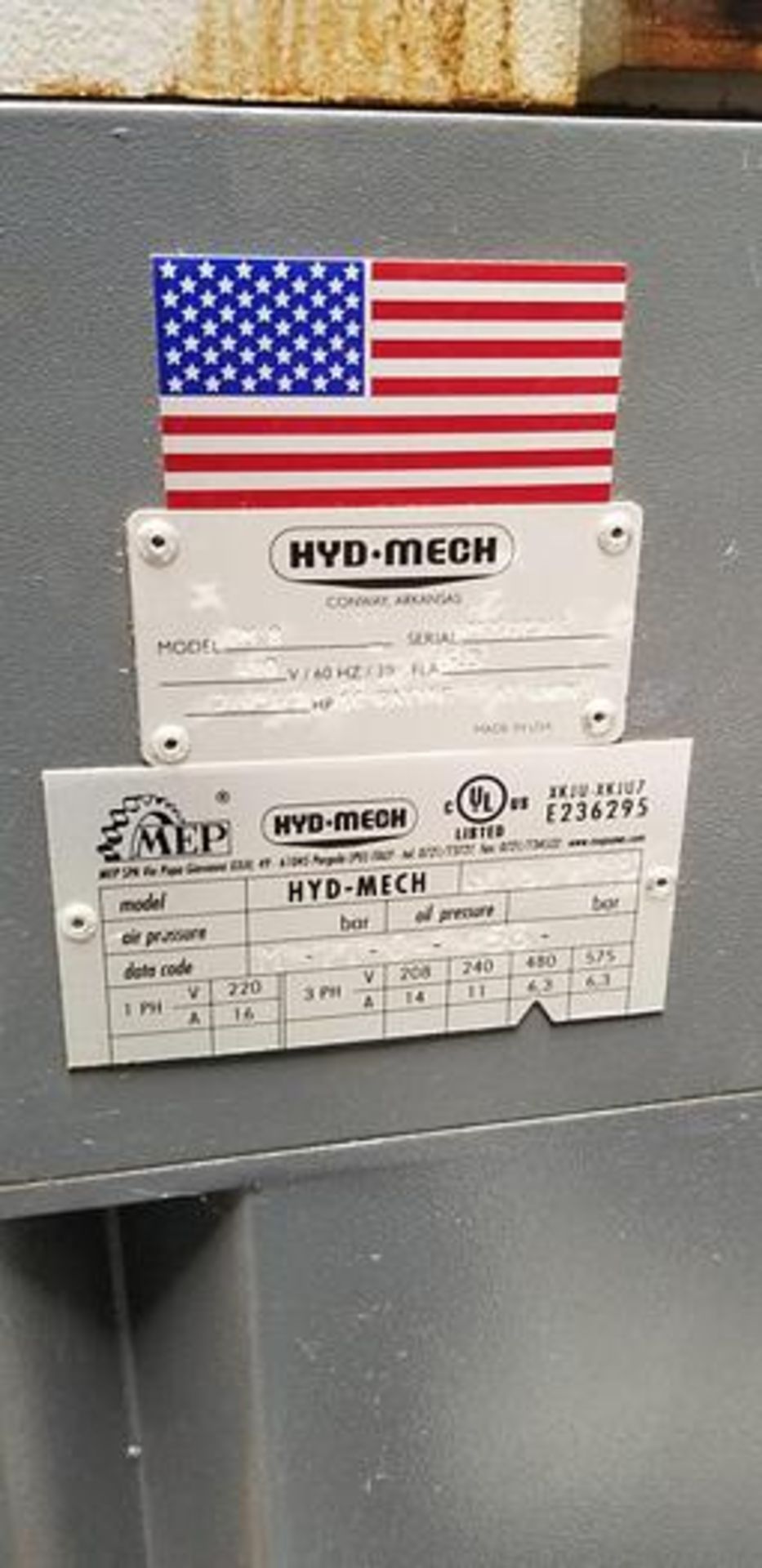 SWEET HYD-MECH DOUBLE COMPOUND MITERING BANDSAW. YEAR 2017 - Image 2 of 3