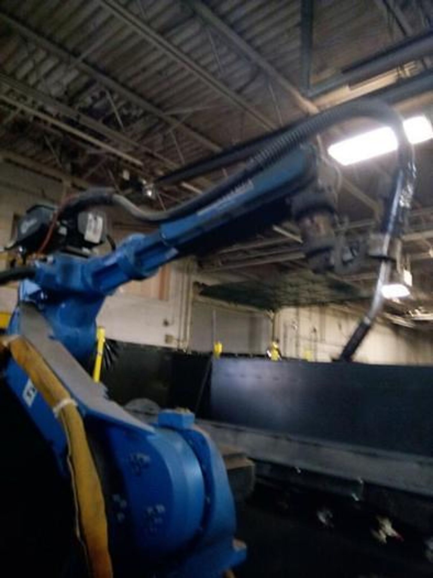 YASKAWA MOTOMAN HP20D-6 ROBOTIC MIG WELDING CELL FERRIS WHEEL STYLE DUAL TRUNION REFURBISHED IN 2018 - Image 3 of 8