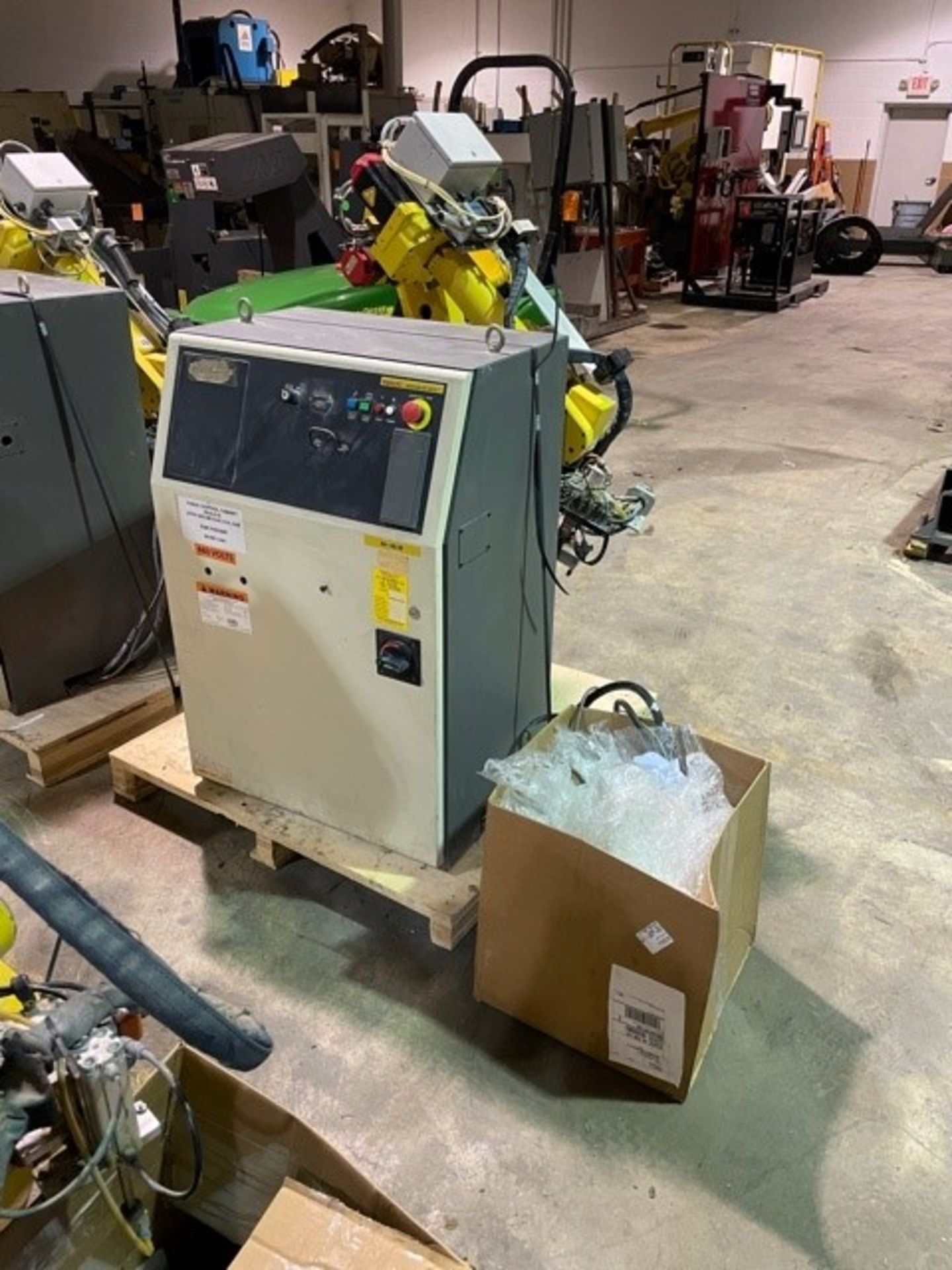 FANUC M-16iB/20, F-87697, WITH R-30iA CONTROL - Image 9 of 9