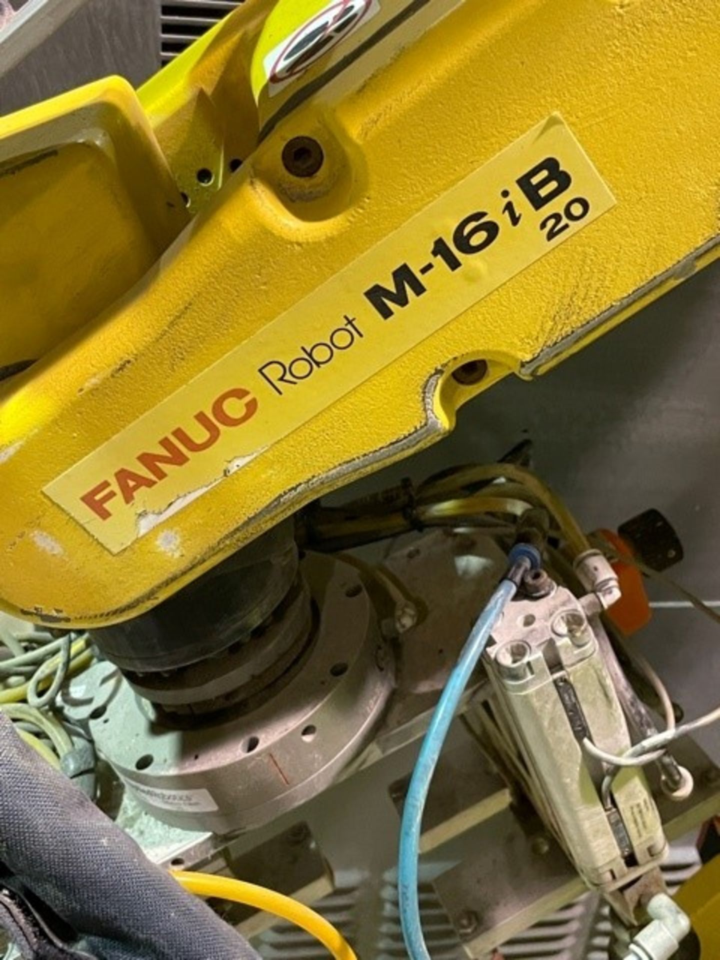 FANUC M-16iB/20, F-87697, WITH R-30iA CONTROL - Image 3 of 9