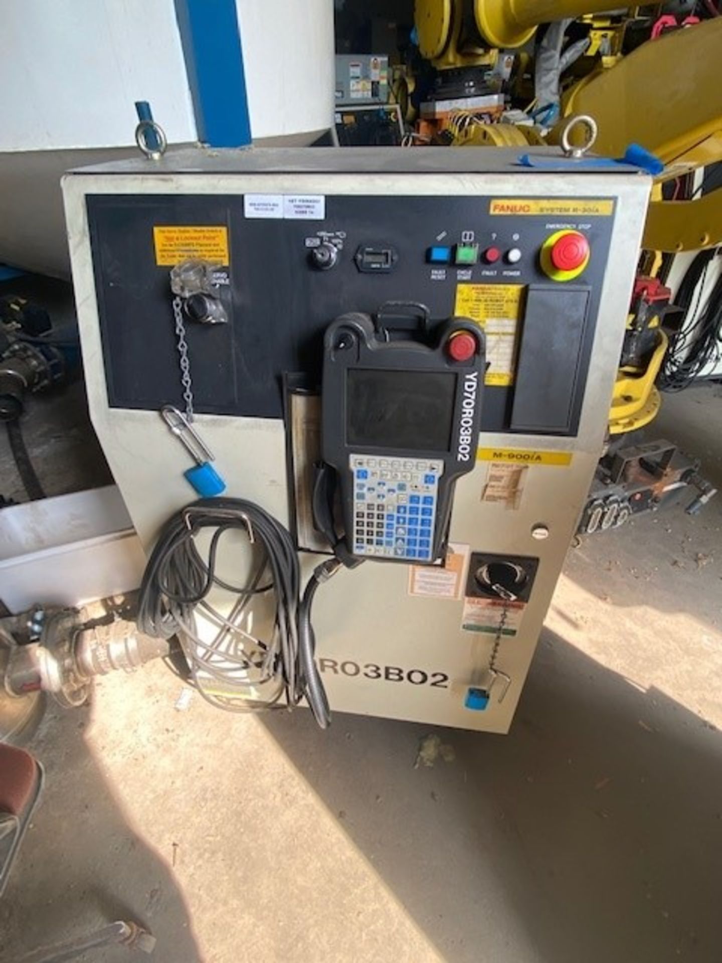 FANUC M-900iA/260L, F110108, WITH R-30iA CONTROL - Image 5 of 7