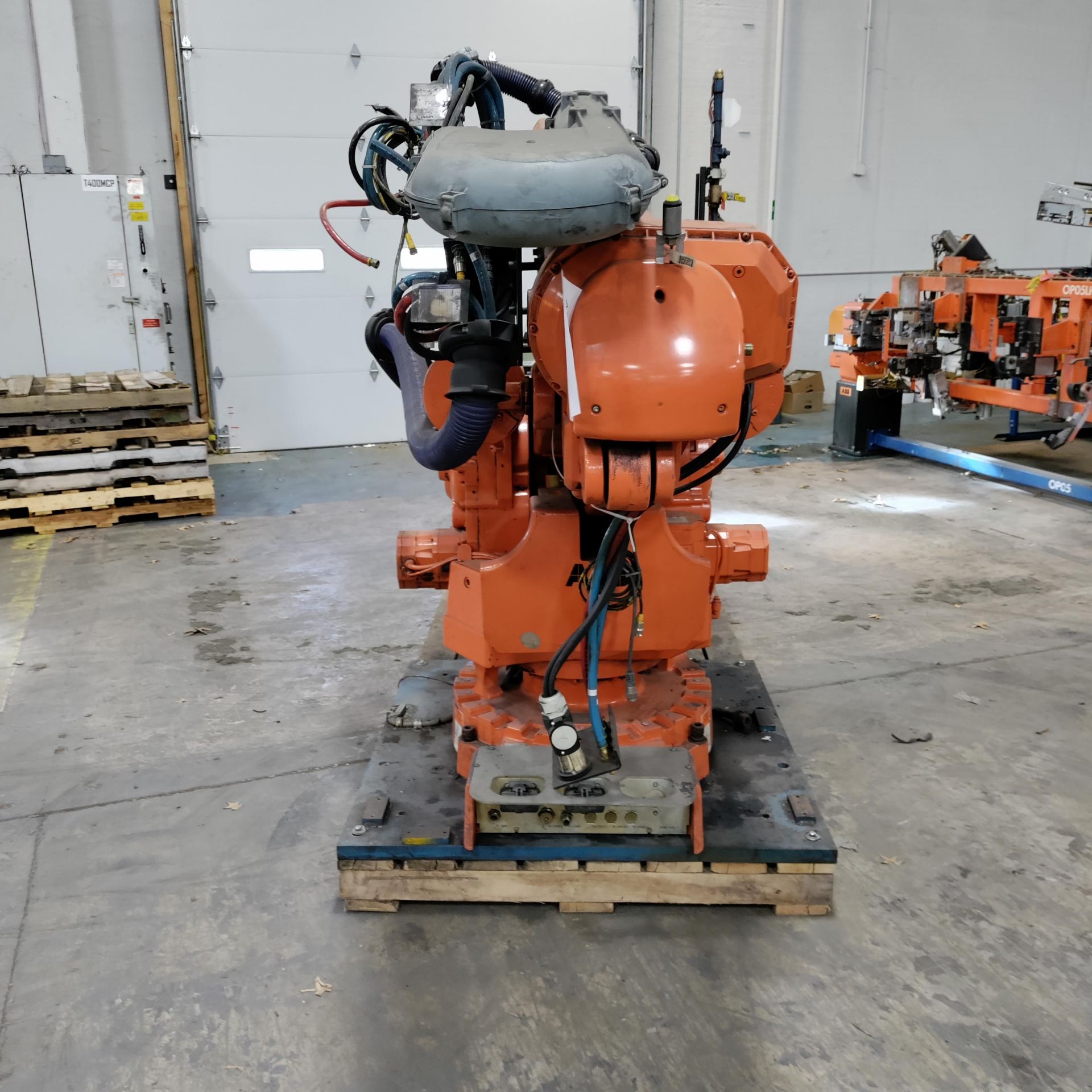 ABB ROBOT IRB 6400 SERIES SN 64-23482 WITH CONTROLLER & TEACH PENDANT - Image 5 of 8