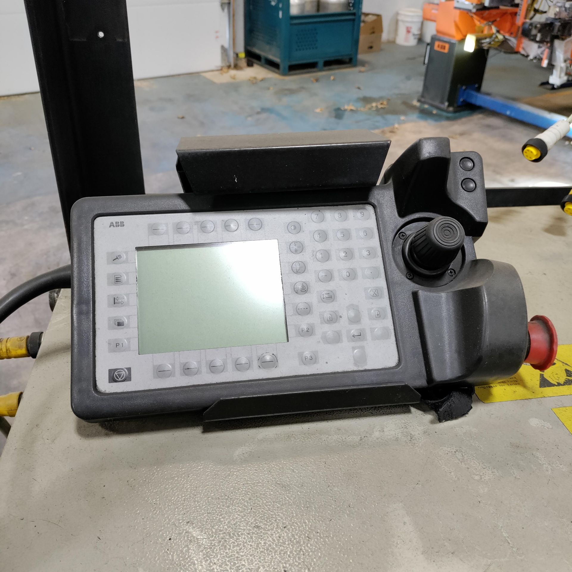 ABB ROBOT IRB 6400 SERIES SN 64-23482 WITH CONTROLLER & TEACH PENDANT - Image 7 of 8