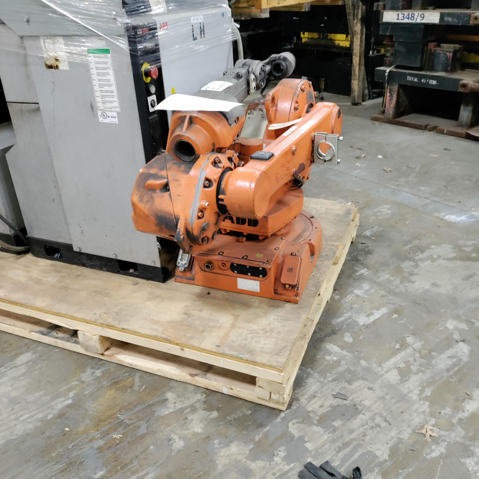 ABB ROBOT MODEL IRB 1600, SN 16-65537, WORK CENTER IW385 WITH CONTROLLER & LINCOLN POWER WAVE