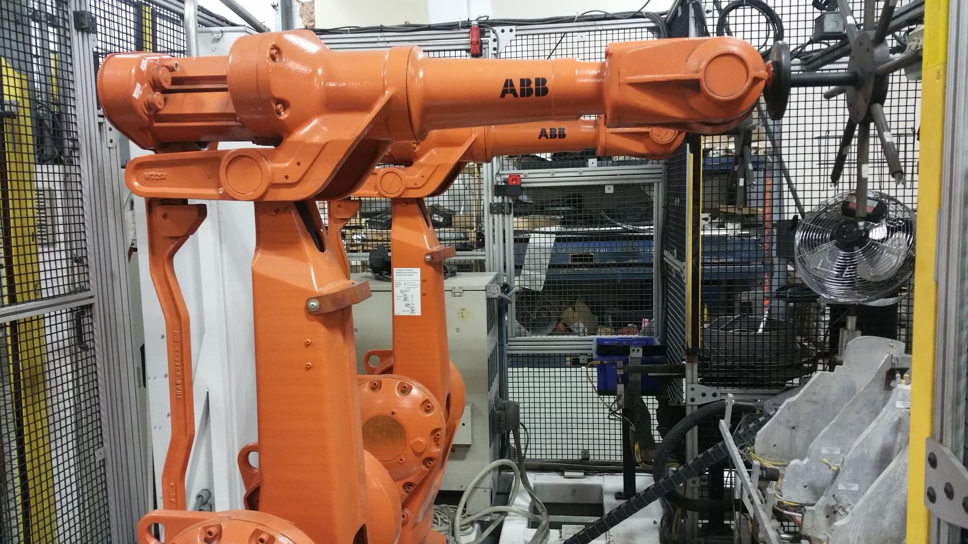 CLIP INSERTION ROBOT CELL WITH 2 ABB ROBOTS IRB 2400 M2000 SN 248135 & 248136 - Image 11 of 17