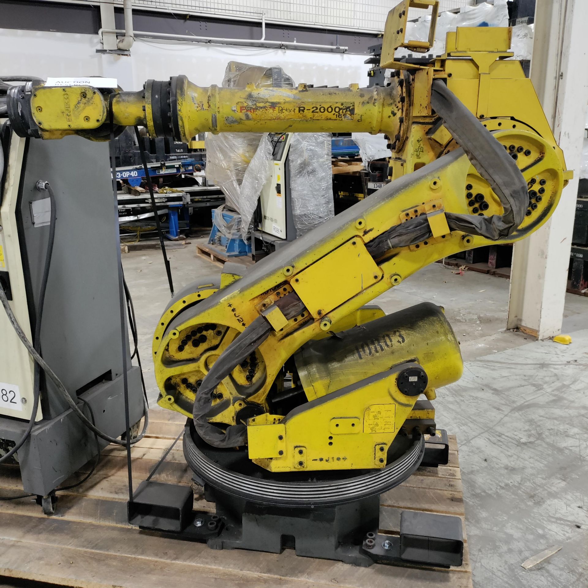 FANUC ROBOT R-2000iA WITH R-J3iB CONTROL & TEACH PENDANT - Image 2 of 7