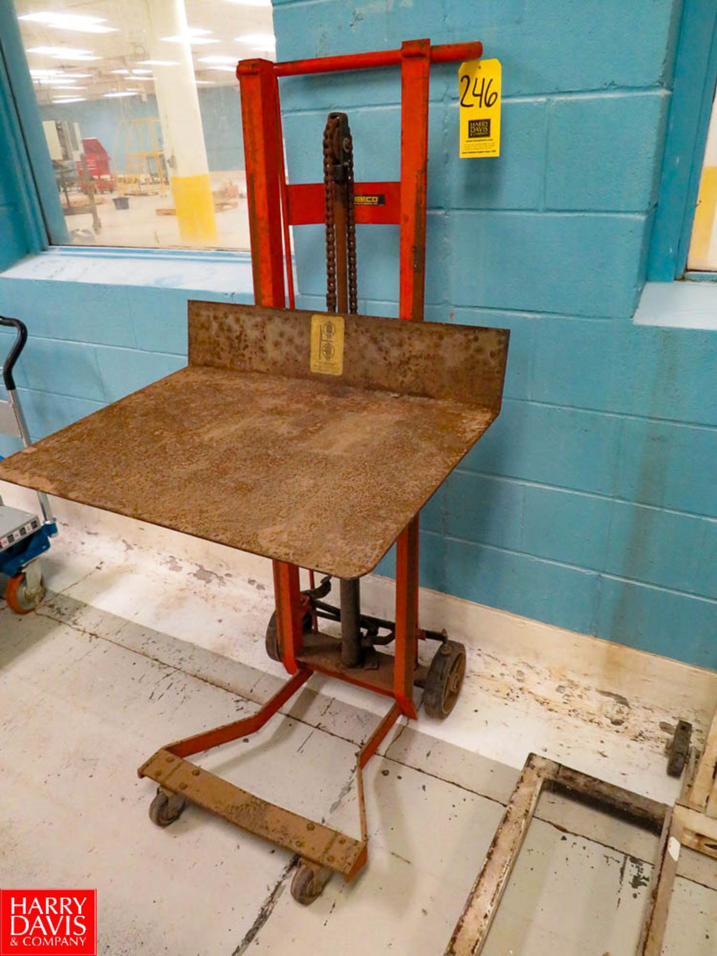 Manual Hydraulic Lift Cart Rigging Fee: $80