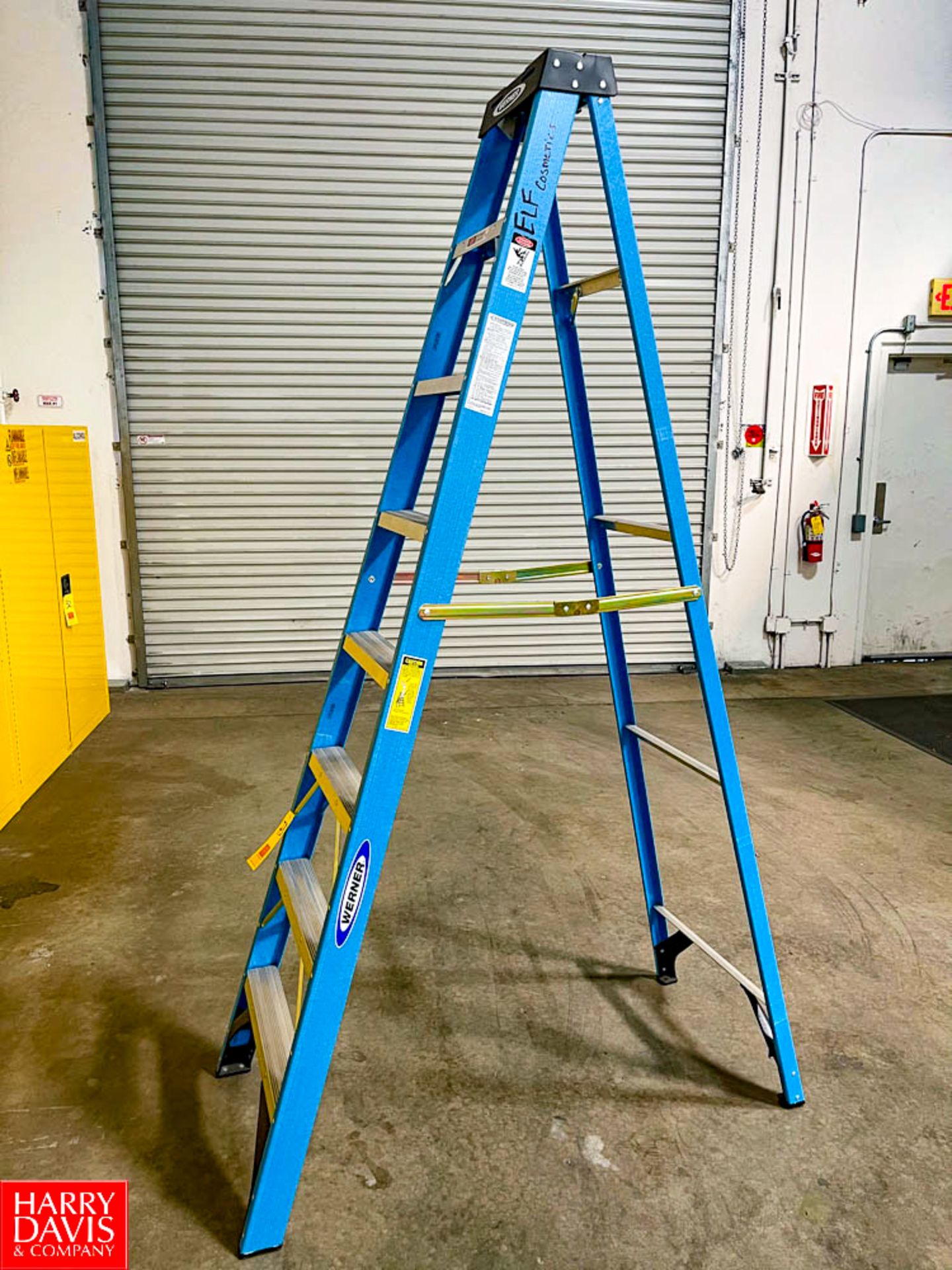 Werner 8' Fiberglass Ladder. Rigging Fee: $25