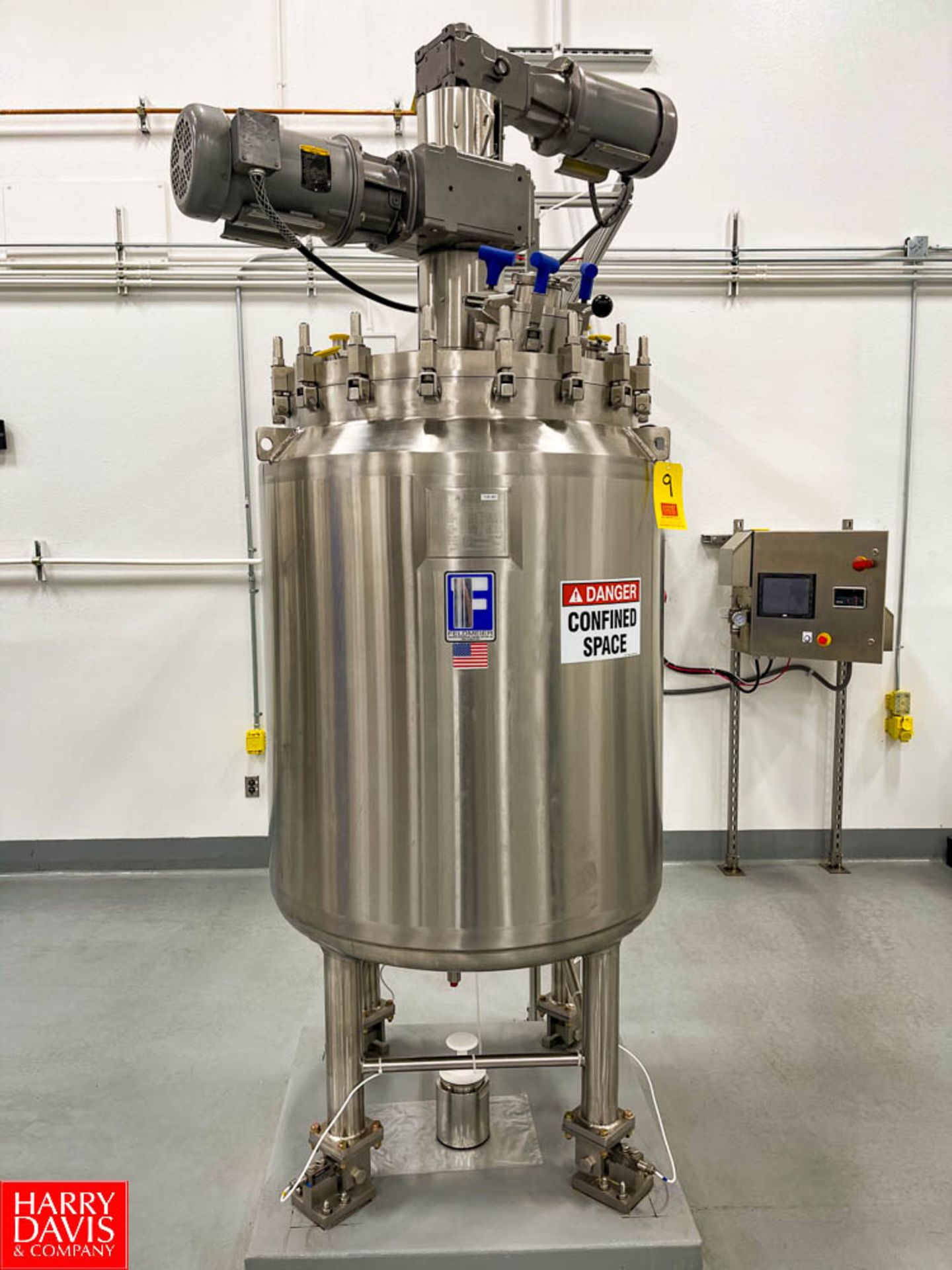 2019 Feldmeier 120 Gallon Vacuum-Jacketed Dome-Top 316L S/S Tank : SN 19EO437, Mounted on Load Cells