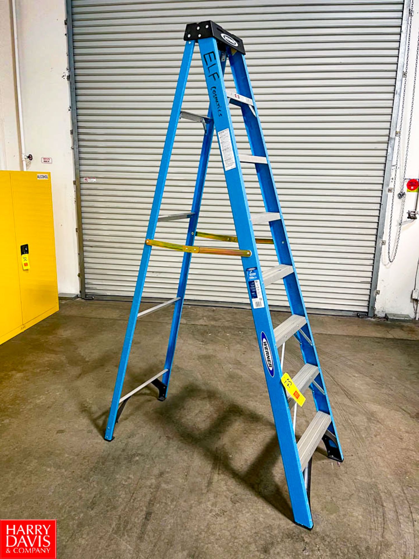 Werner 8' Fiberglass Ladder. Rigging Fee: $25 - Image 2 of 2