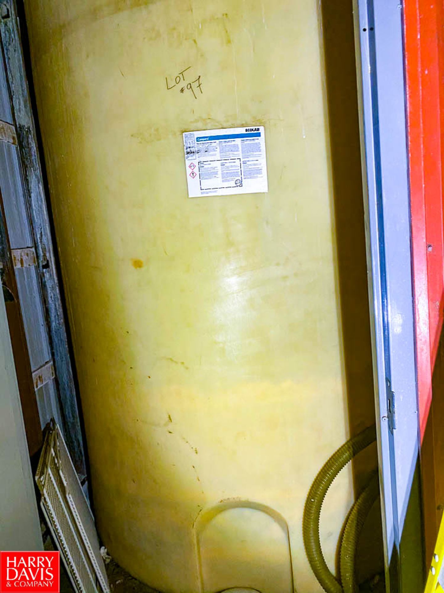 1400 Gallon Vertical Poly Tank Rigging Fee: $ 250