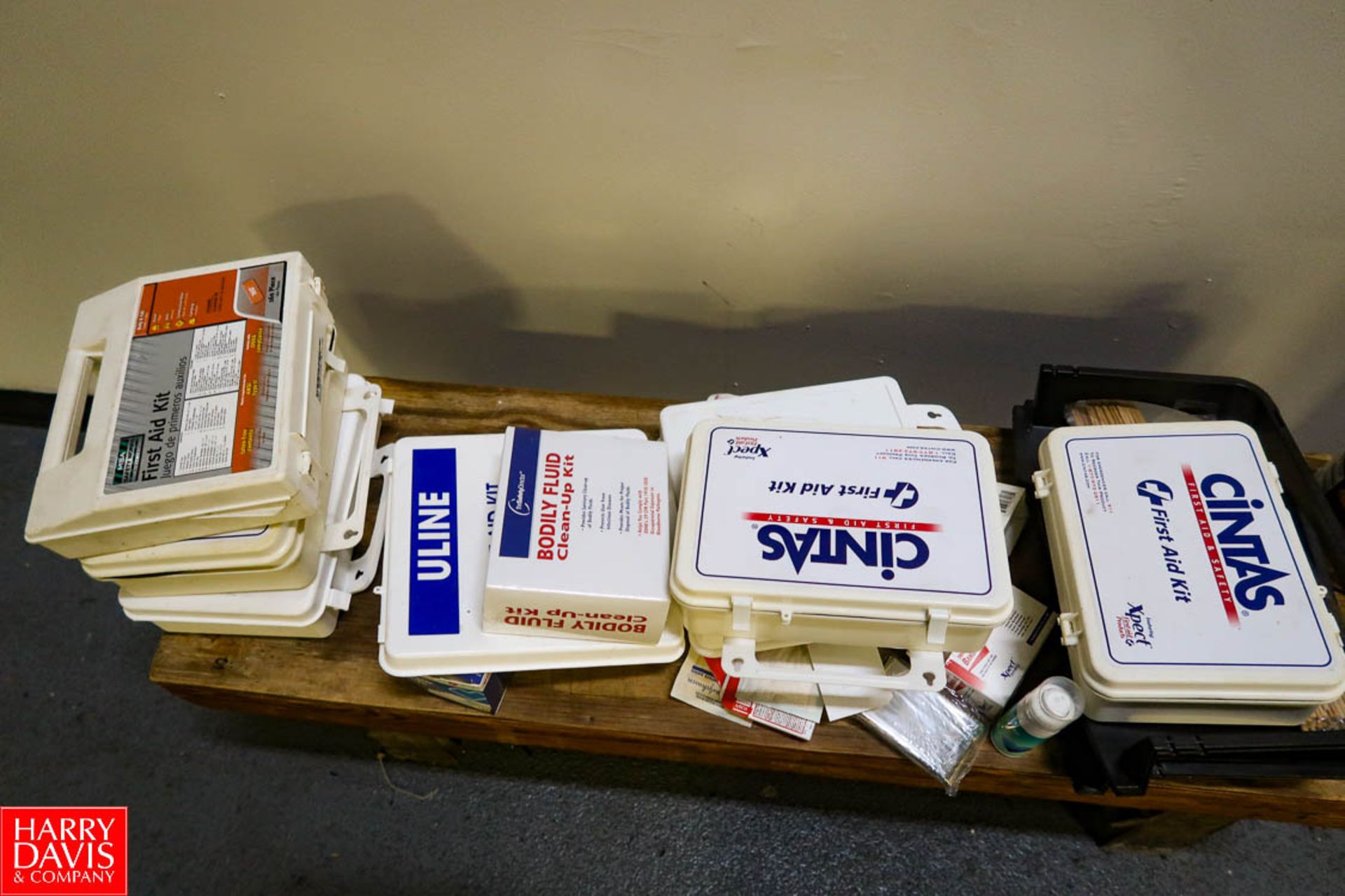 Remaining Contents of Break Room Area to Include (2) Refrigerators, (2) Microwaves, (1) Toaster - Image 4 of 4