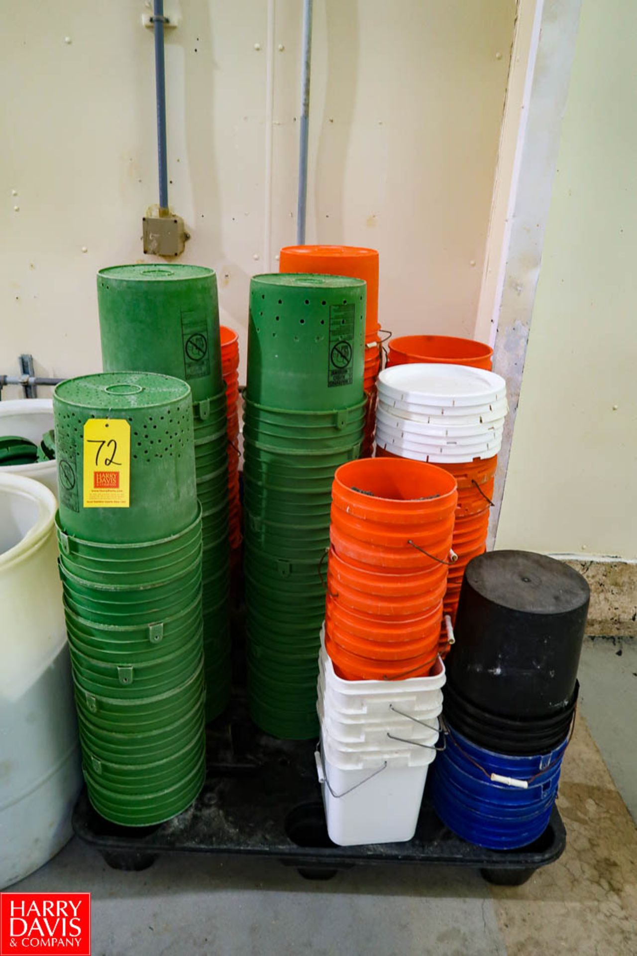 Large Qty of 5-Gallon Buckets & Lids. Rigging Fee: $ 125.00 - Image 2 of 4