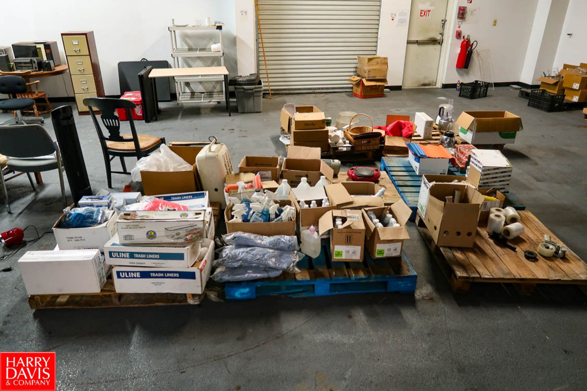 Remaining Contents of Break Room Area to Include (2) Refrigerators, (2) Microwaves, (1) Toaster - Image 2 of 4