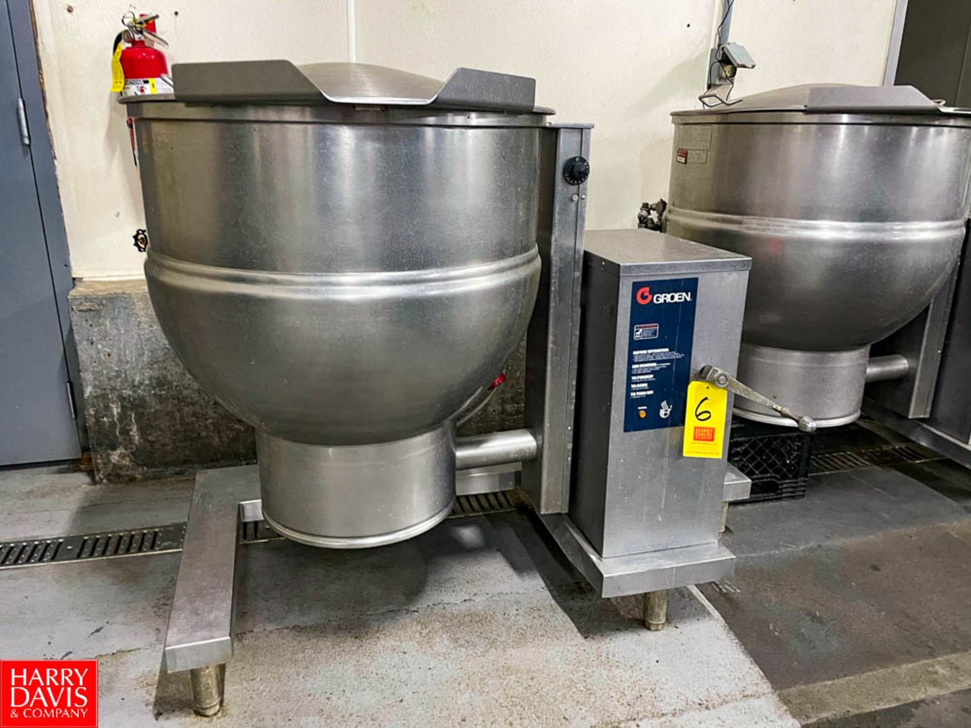 2012 Groen 60 Gallon Jacketed S/S Kettle Model: DTE/4-60 SN: 91250. Rigging Fee: $750