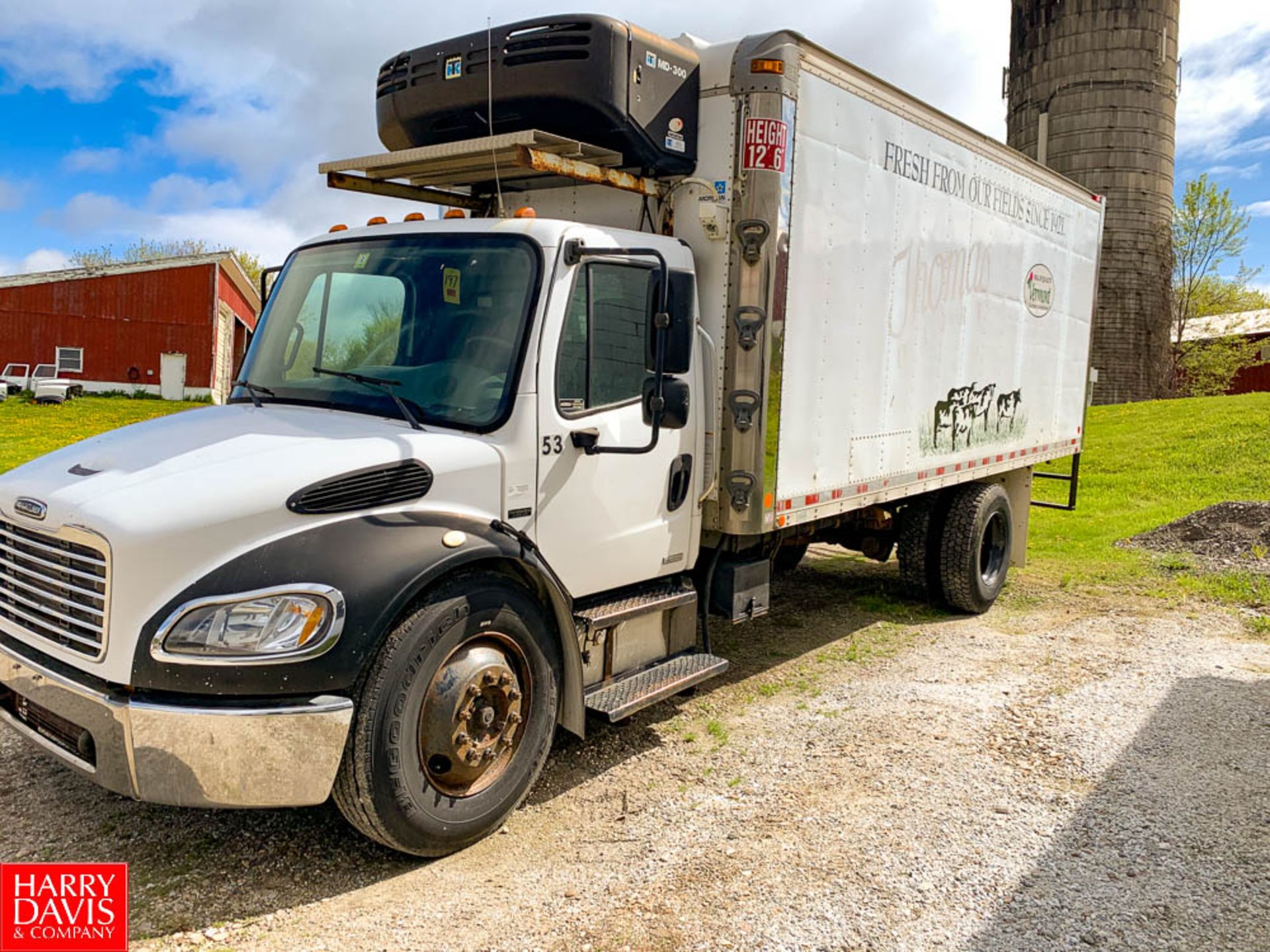 2006 Freightliner 20' Refrigerated Delivery Truck Model: M2106, 25,500 GVWR, Mercedes Benz 6.4