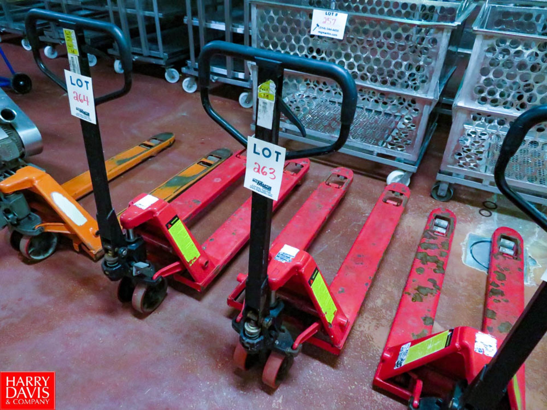 DAYTON Pallet Truck Model: 2ZE58 5,500 lbs. Rigging Fee: $35