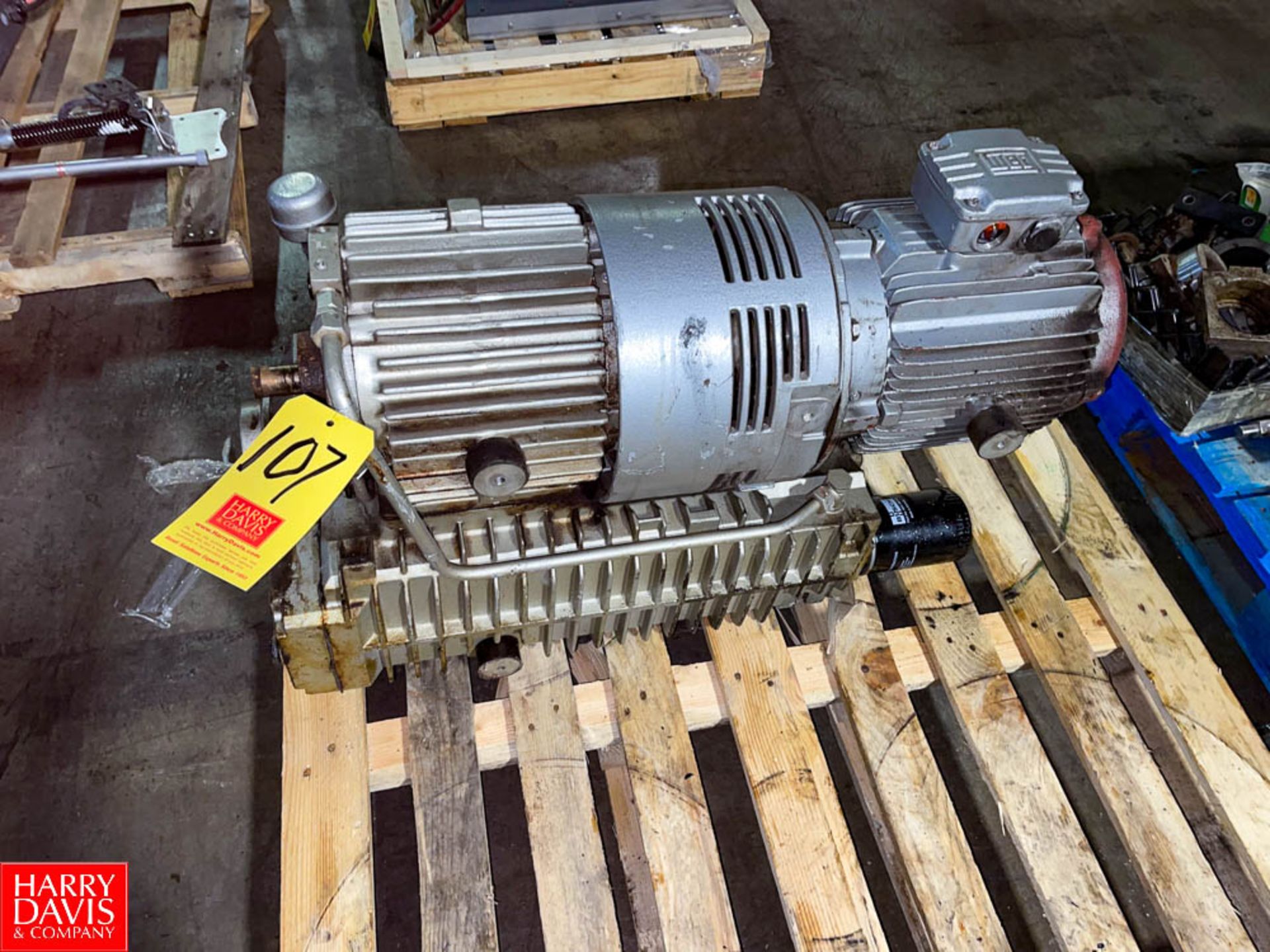 Bush Vacuum Pump With 7.5 HP Motor Location: Mt. Pleasant, Pennsylvania, United States Rigging