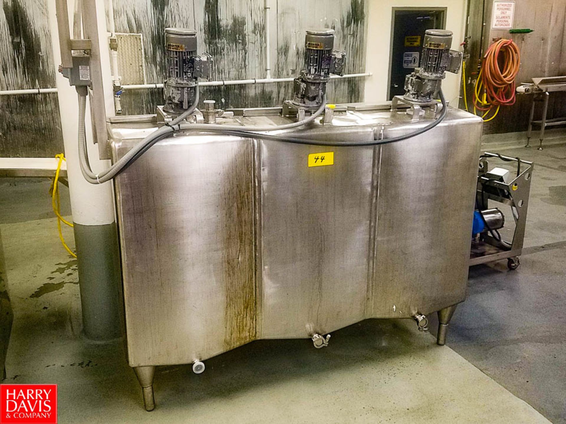 3-Compartment (100 Gallons Per Compartment) Insulated S/S Flavor Tank, With Vertical Agitation
