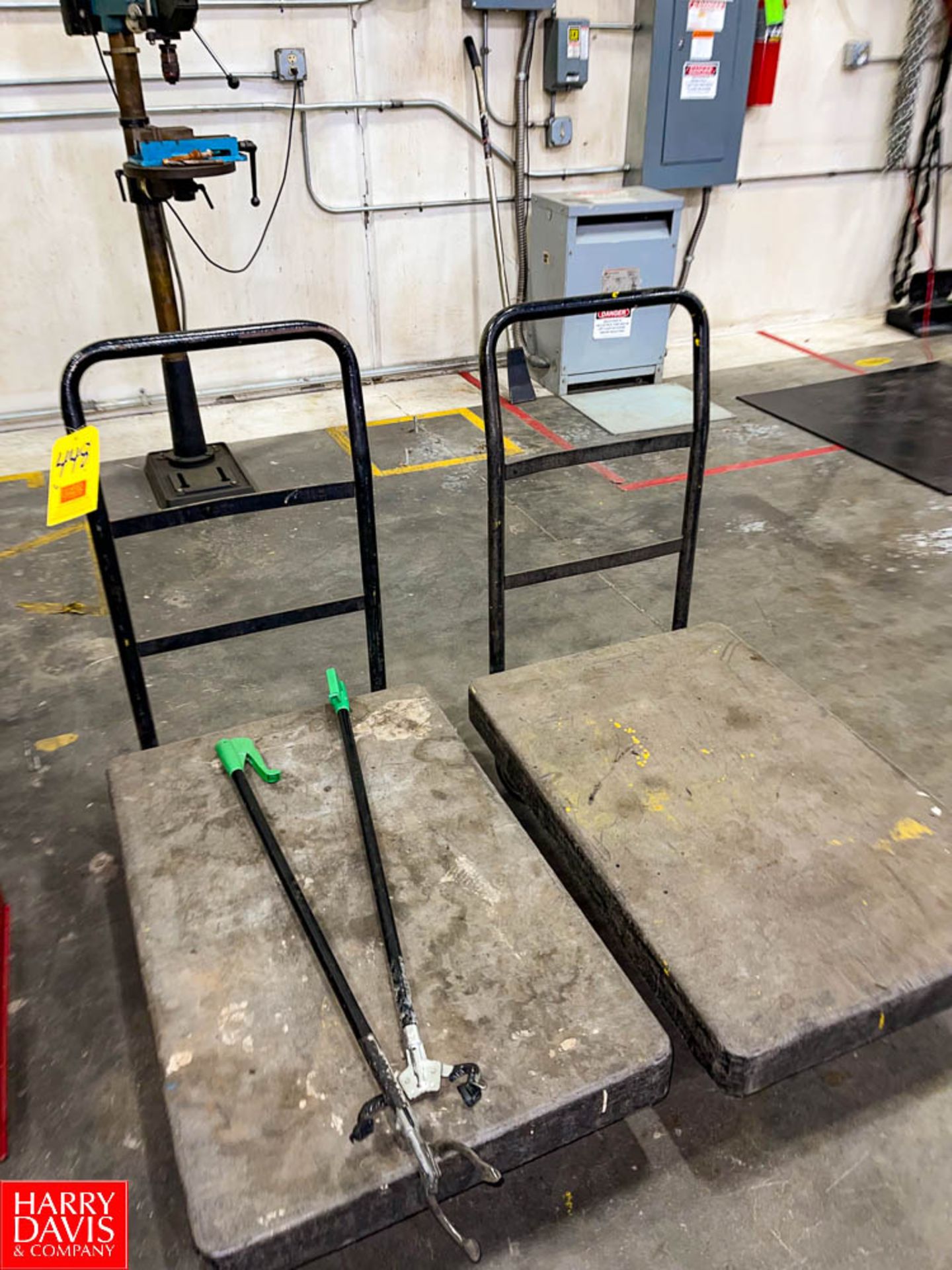 Shop Carts Rigging Fee: $ 25