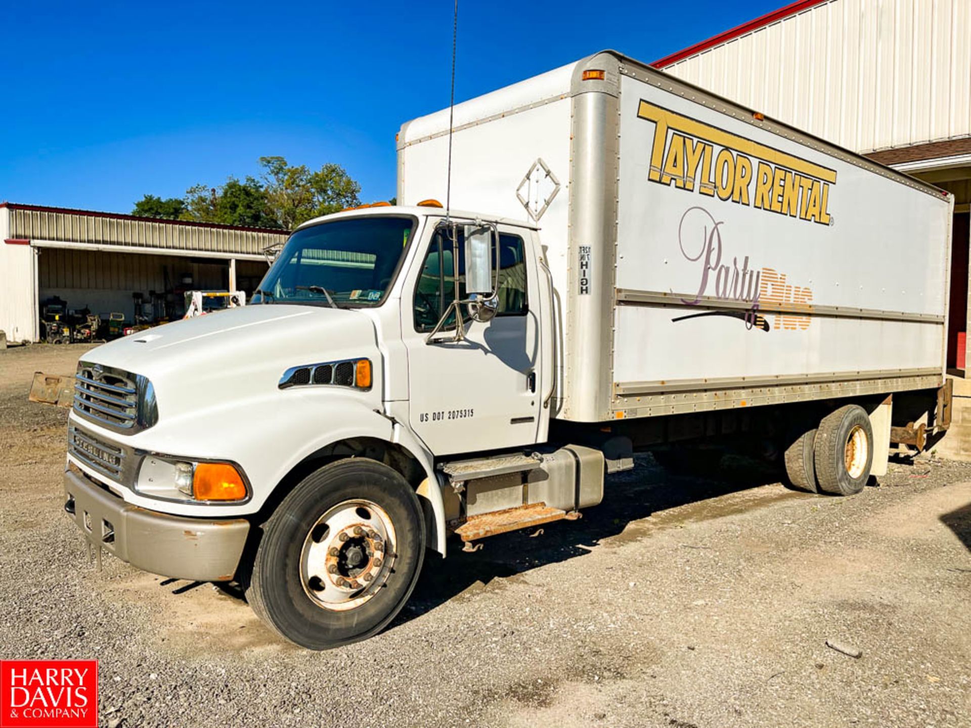 2008 Sterling Acterra 20' S/A Box Truck, 26,000 GVU with 5 Speed Transmission, A/C, Cummins Diesel