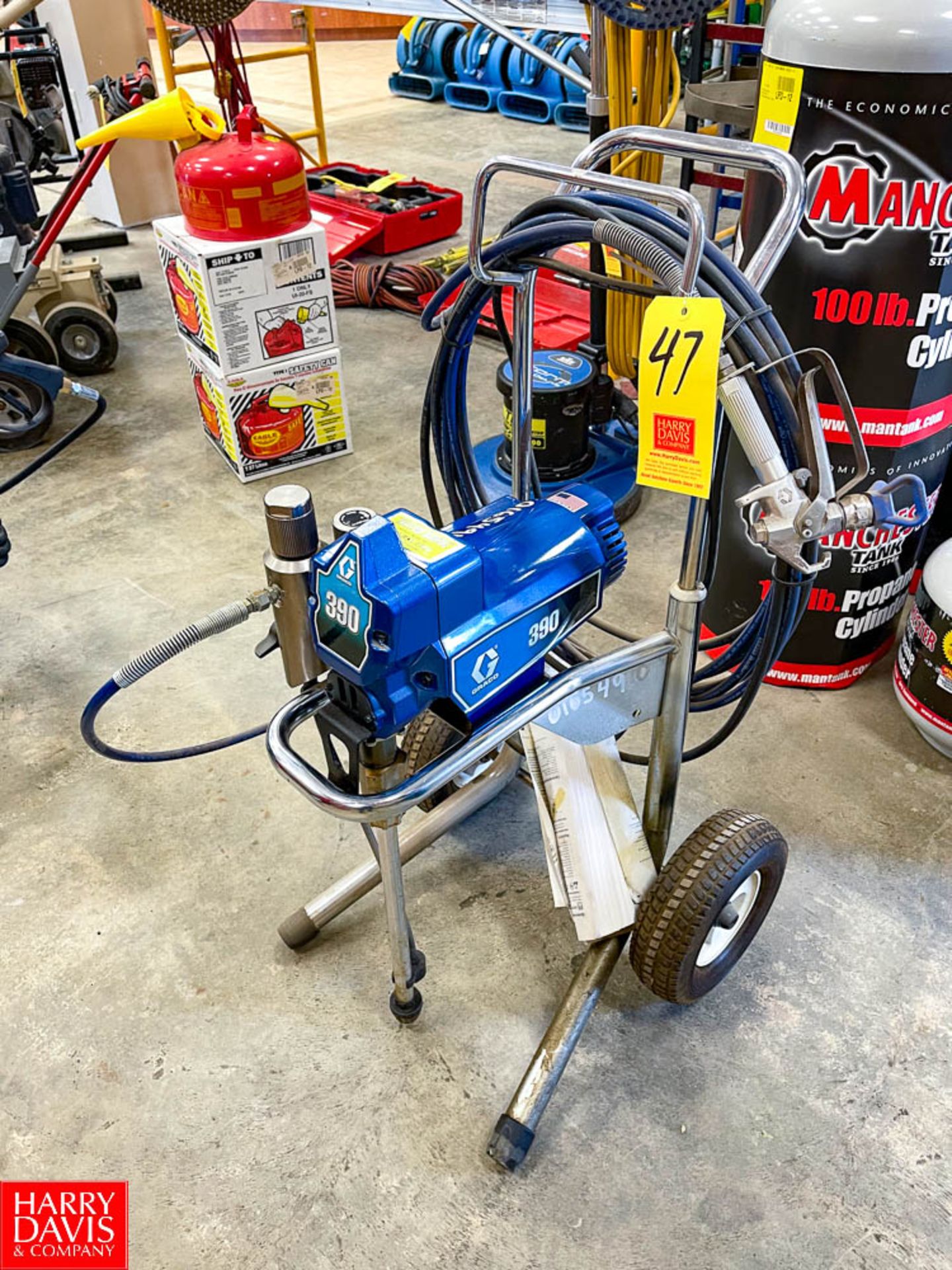 New Graco Sprayer Model 390