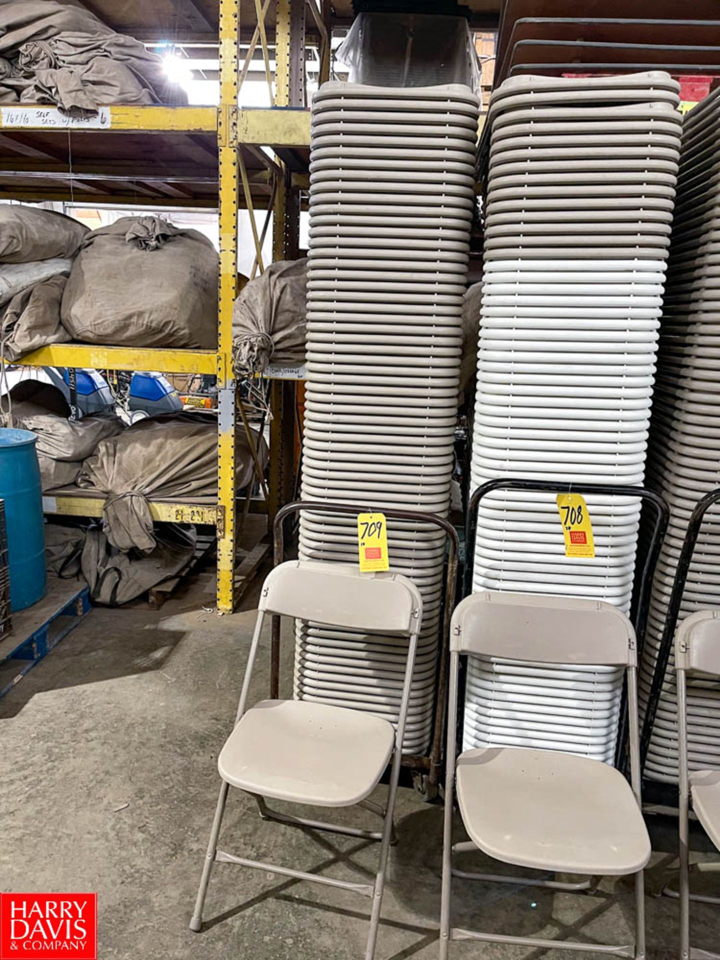 Folding Chairs with Cart