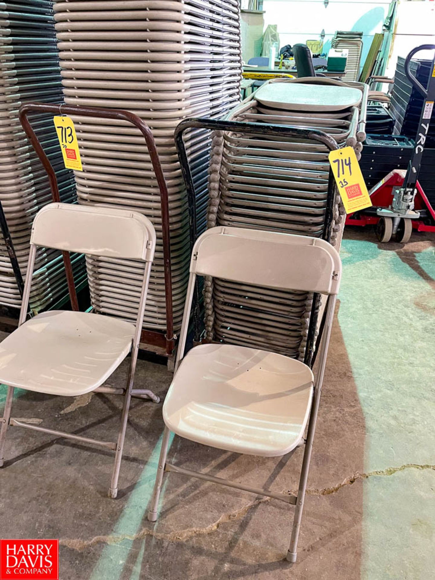 Folding Chairs with Cart