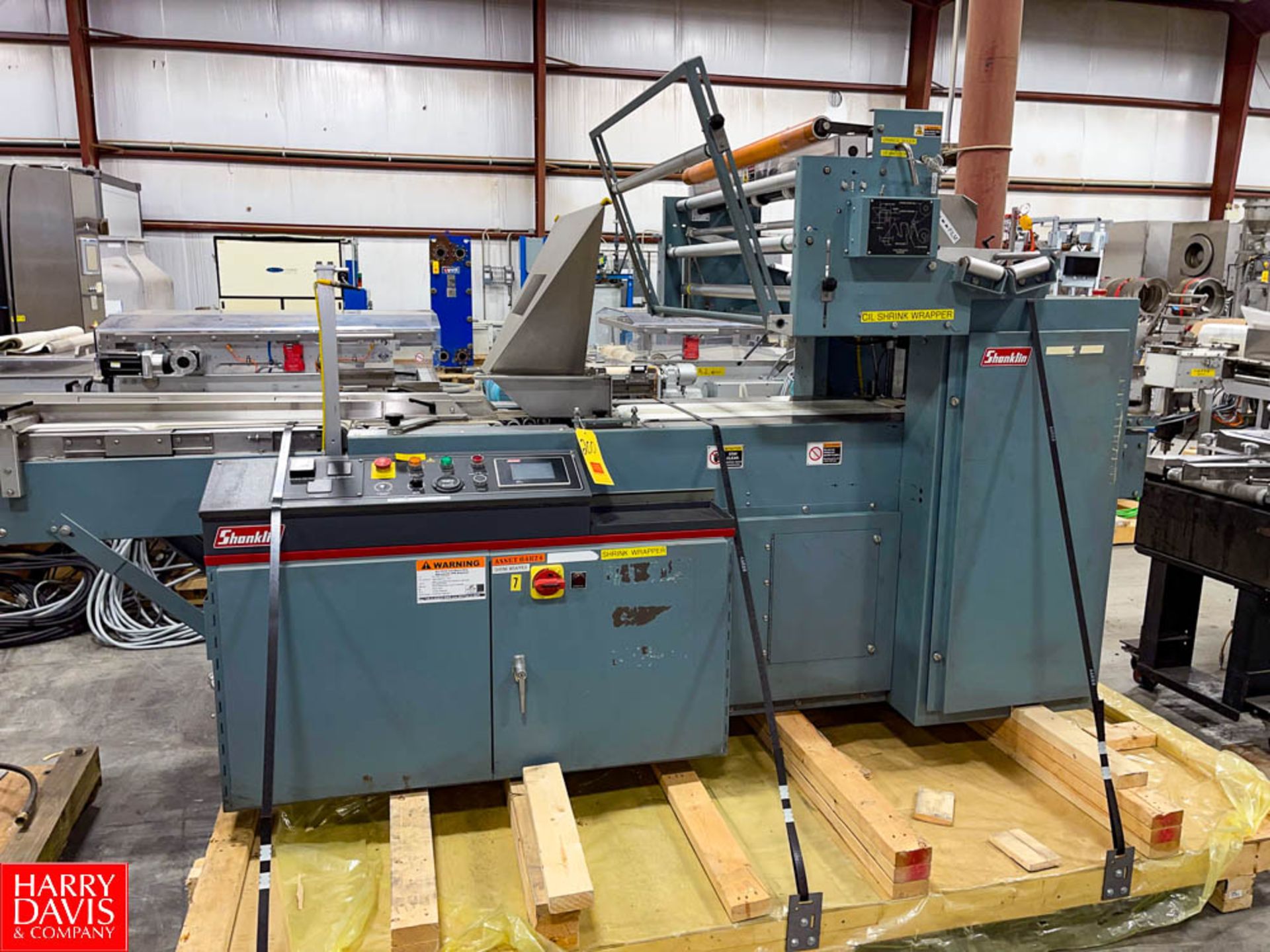 Shanklin Shrink Wrapper, Model:F-3, S/N F00199 Location: Fleetwood, PA Rigging Fee: $ 150