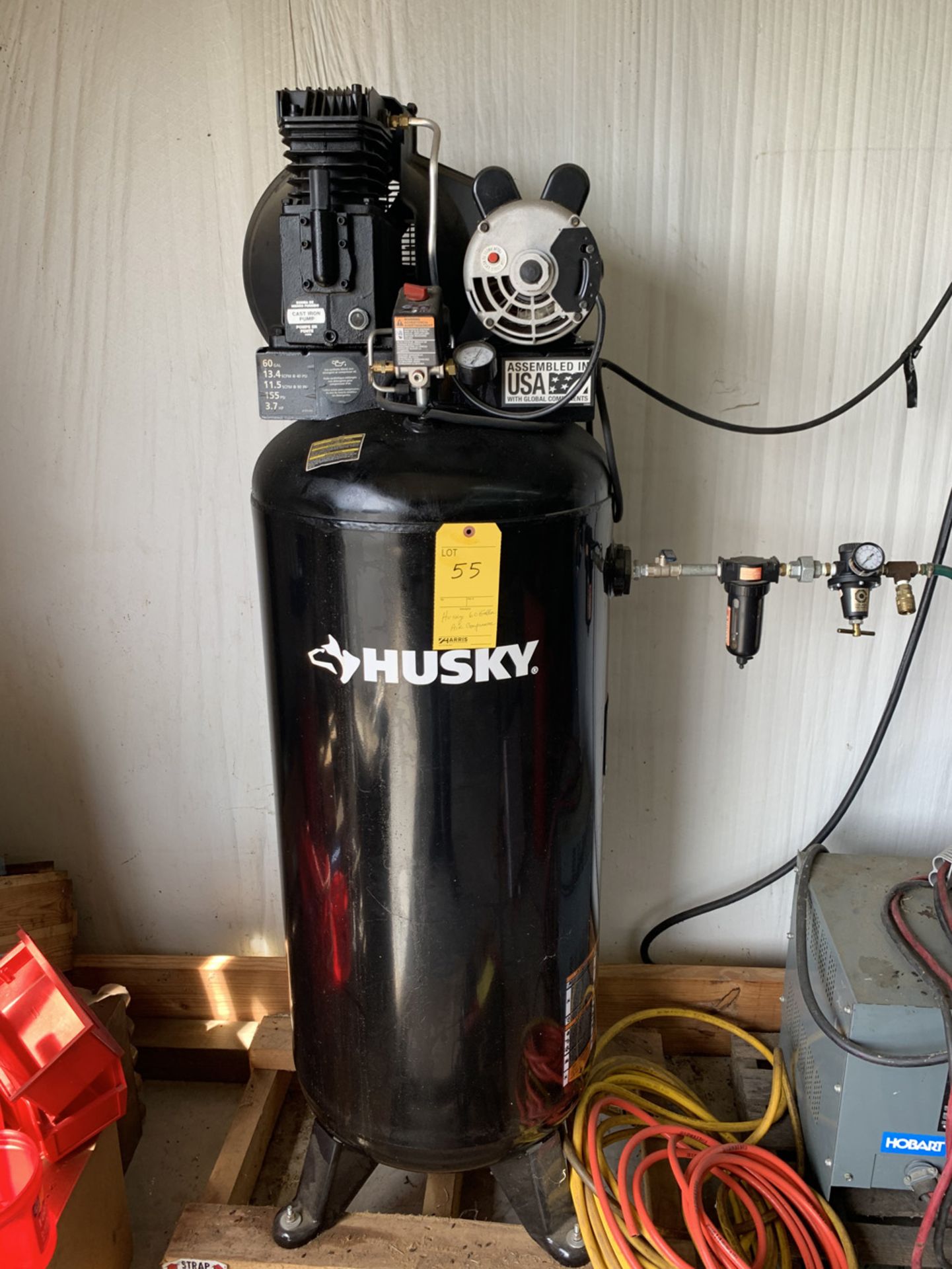 Husky 60 Gallon Air Compressor - Image 5 of 6