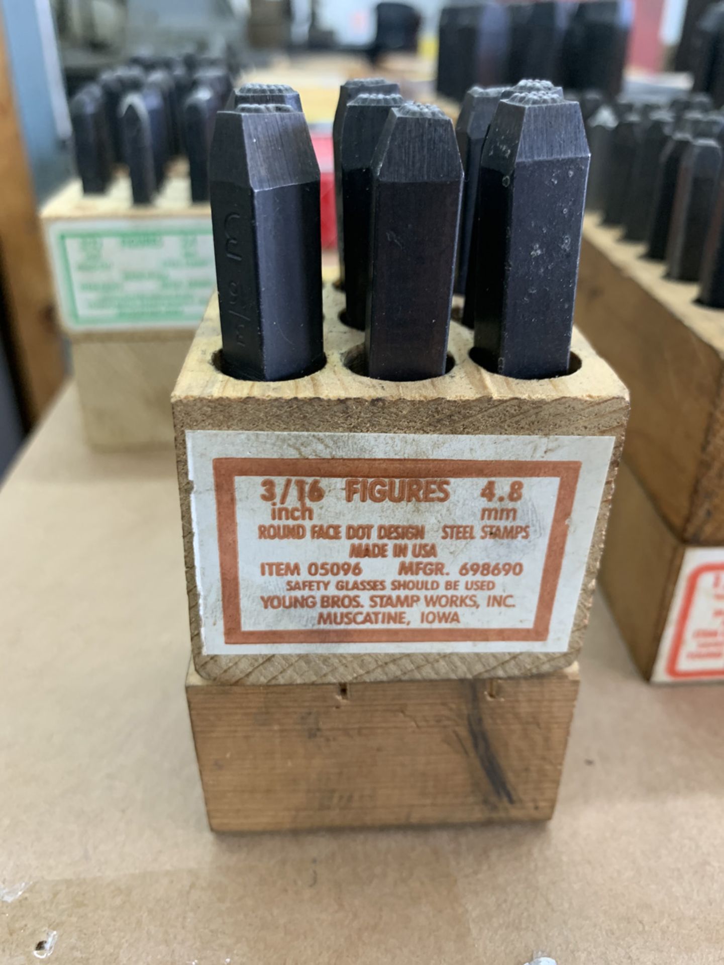 Lot: Metal Punch Stamps - Image 8 of 15