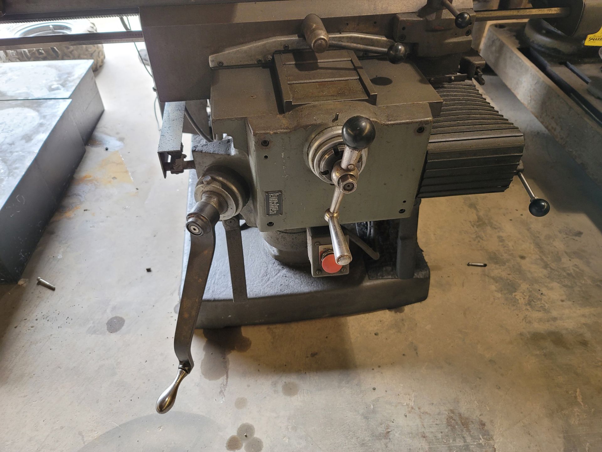 Bridgeport Series II Vertical Milling Machine - Image 4 of 9