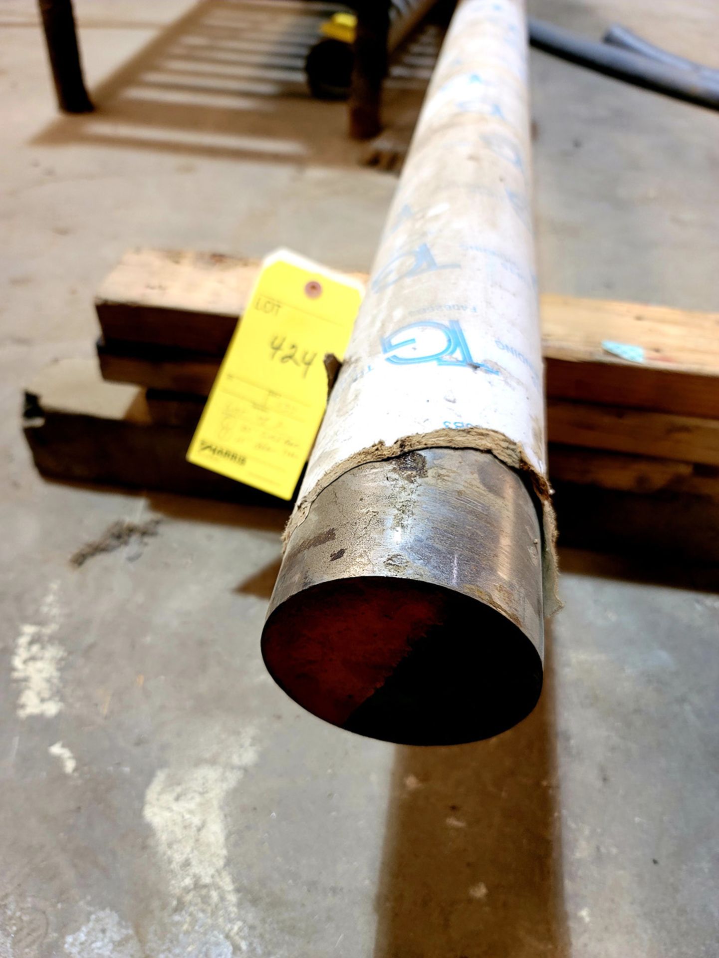 Lot of 2: (1) 35' Stainless Steel Solid Bar, (1) 15' Aluminum Tube - Bild 3 aus 4