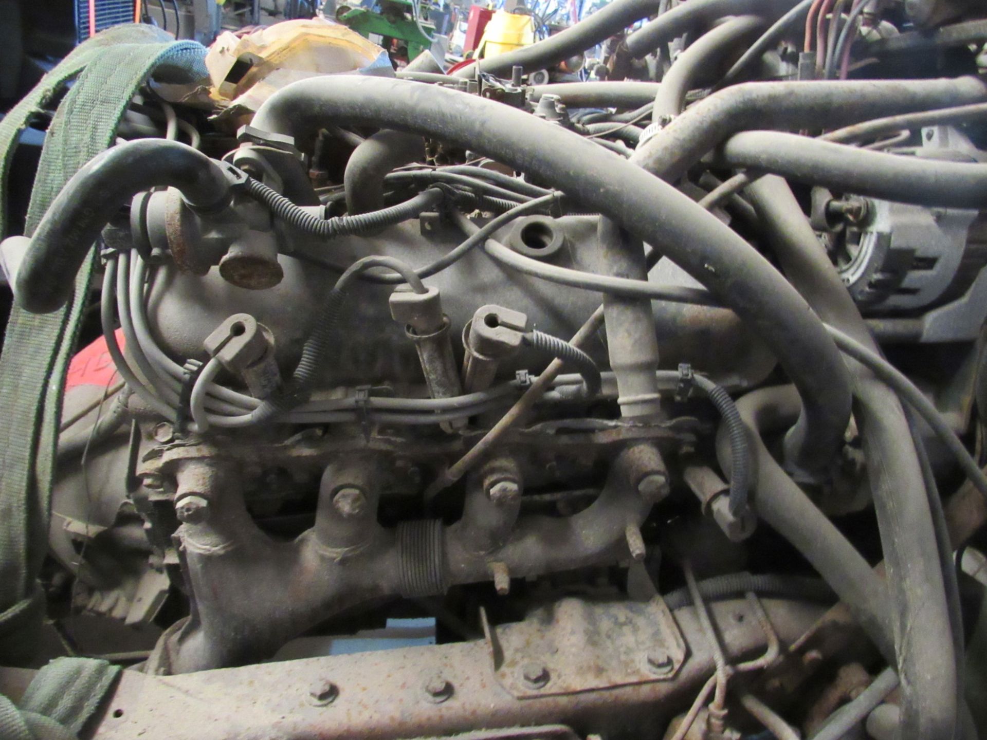 V8 Motor & Transmission on Frame - Image 8 of 8