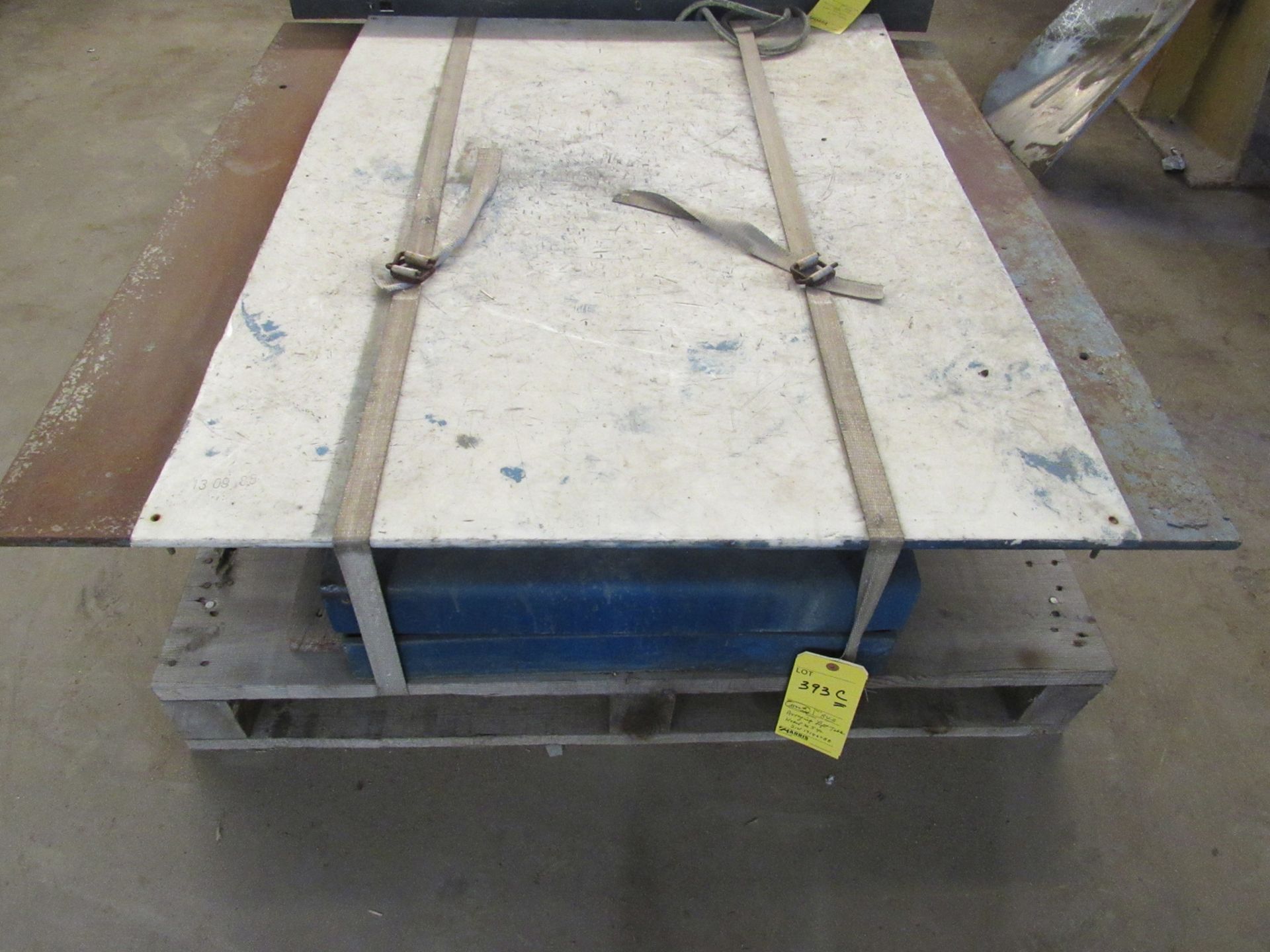 3500 Lb. Autoquip Model 36S40 Lift Table