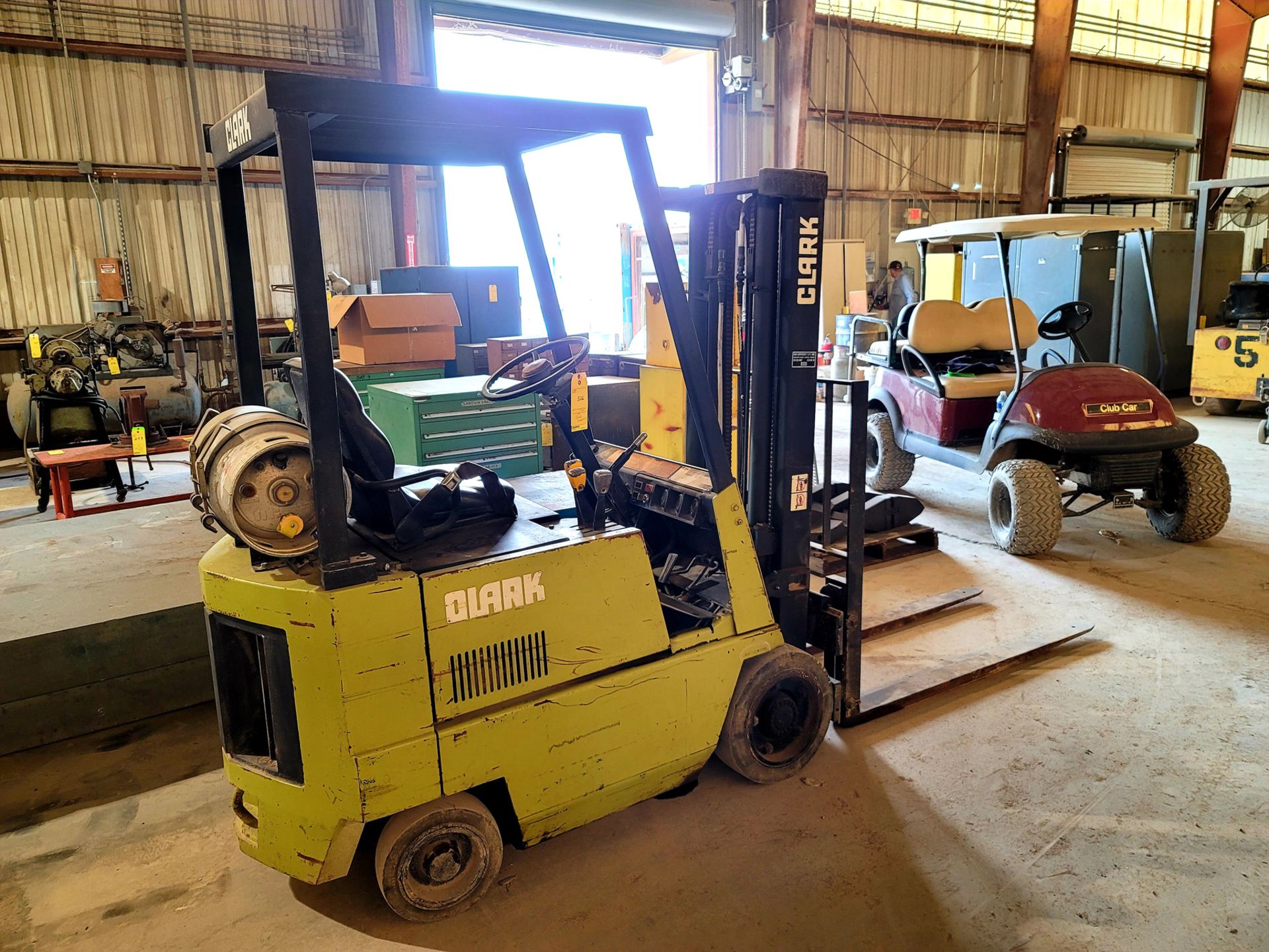 Clark Model GO512 Forklift - Image 7 of 7