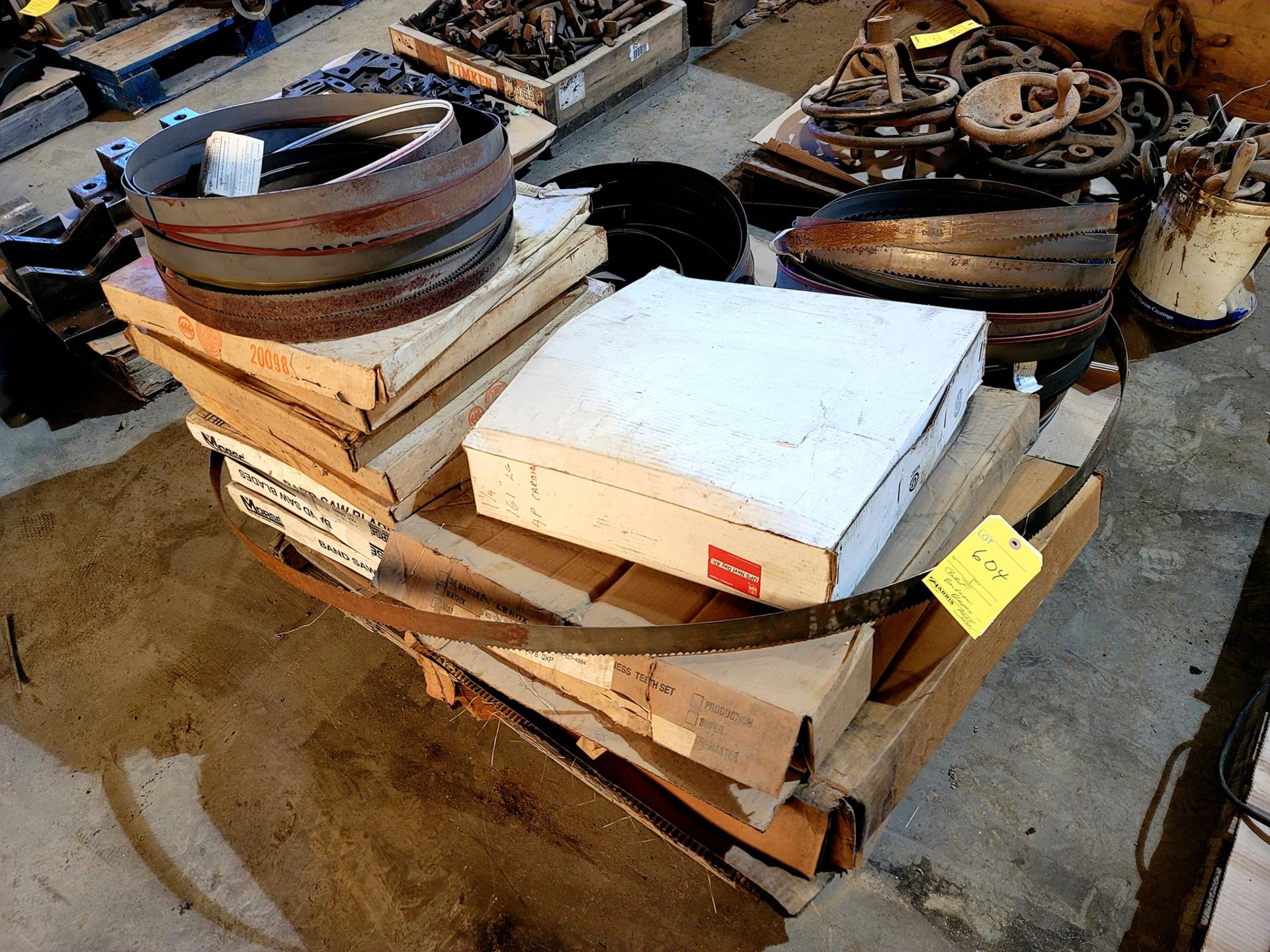Pallet: Bandsaw Blades, Assorted Sizes