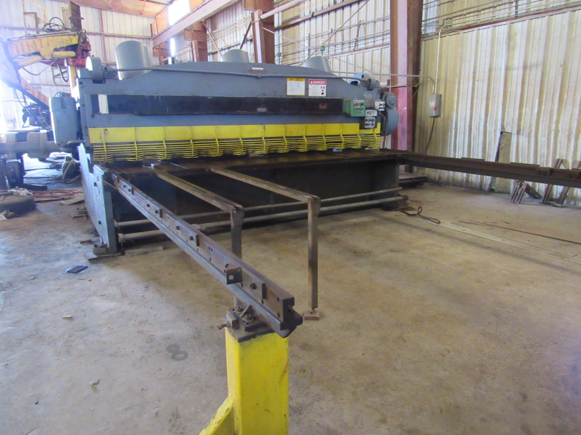 3/8" x 12' Cincinnati Squaring Shear HD-12