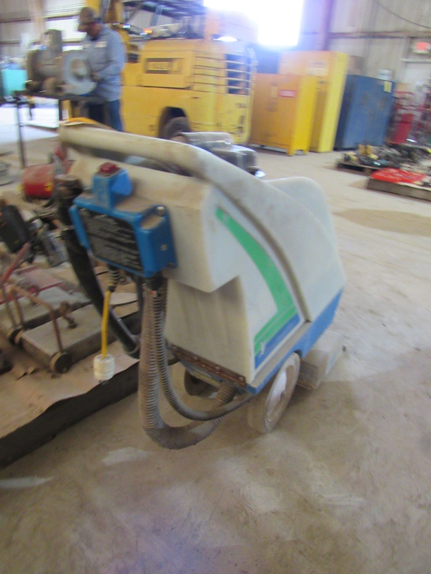 Castex Power Eagle 800 Shop Floor Mop - Image 3 of 4