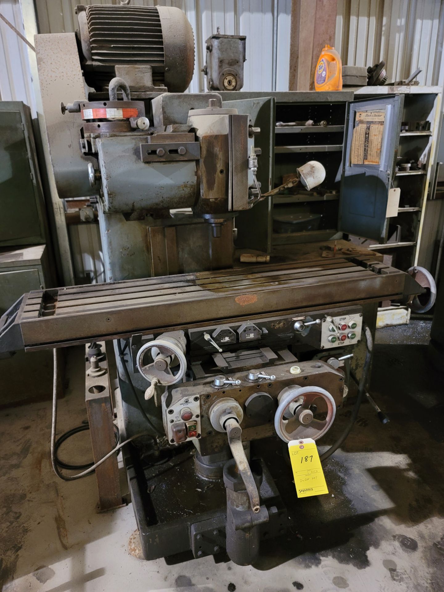 DoAll Model 447 Horizontal / Vertical Milling Machine