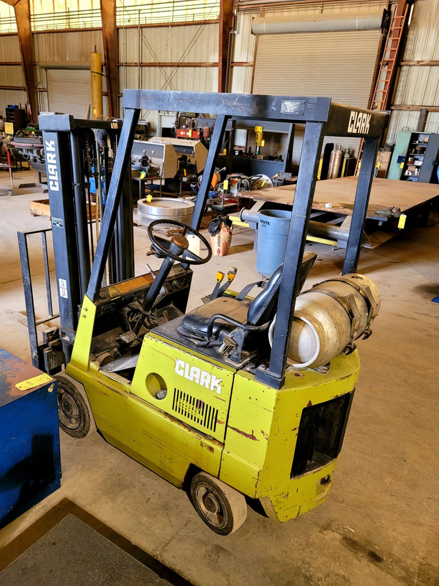 Clark Model GO512 Forklift - Image 5 of 7