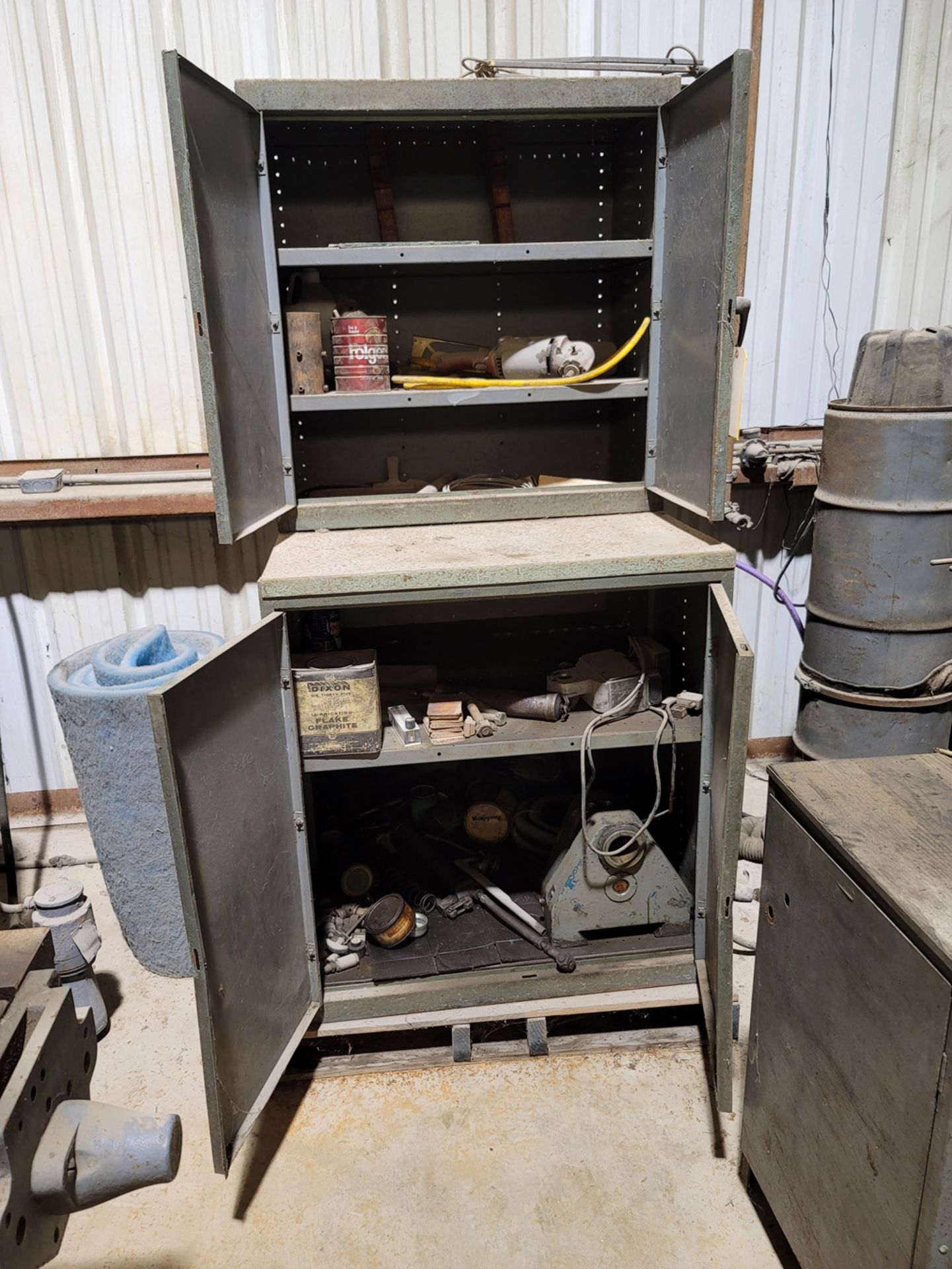 Four-door Cabinet with contents - Image 2 of 2