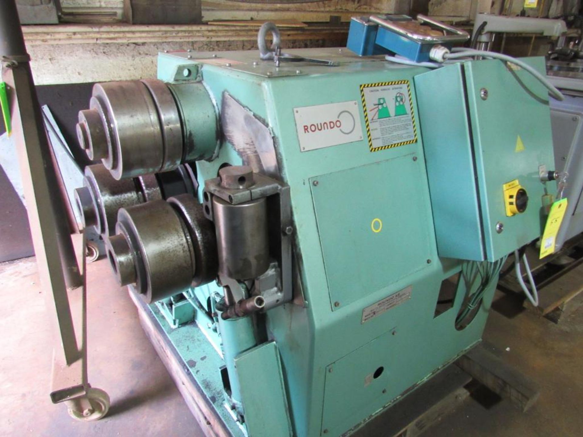 2008 Roundo AB R-3 Angle Bending Roll