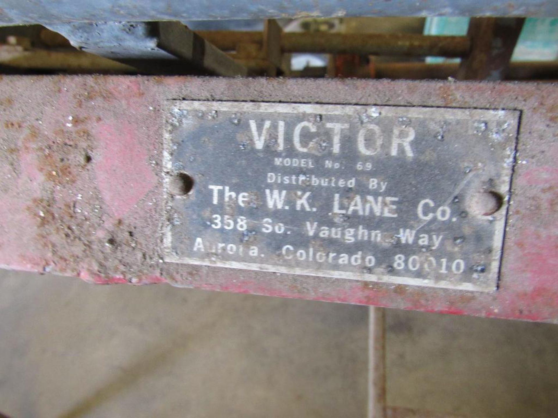 Victor Model 69 Bandsaw - Image 3 of 3