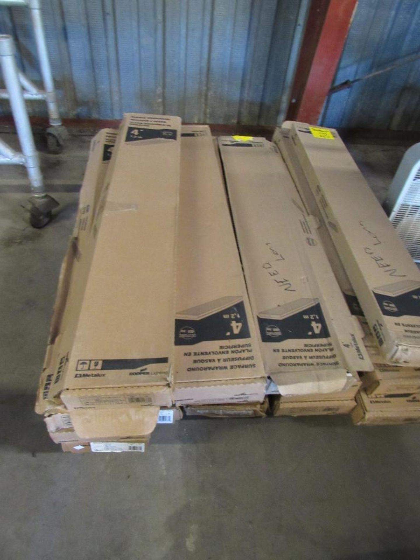 Lot of 29: Metalux 4' Surface Wrap Arounds - Image 2 of 4