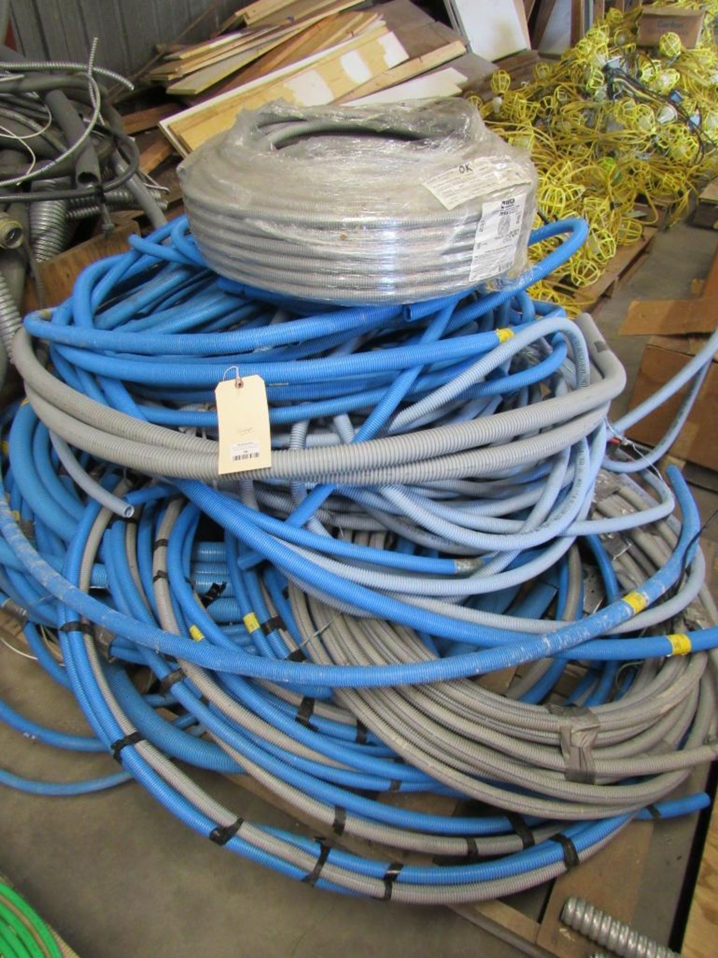 Pallet: Assorted Wire Tubing